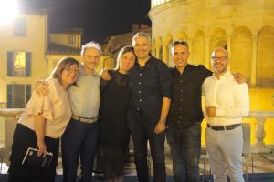 Presentazione De Giovanni TUTTI