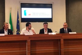 Sicurezza: Fiepet Confesercenti, firmato protocollo Discoteche sicure