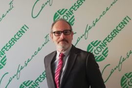 COMMERCIO STRETTO NELLA MORSA DELLE QUARANTENE, DEL CARO BOLLETTE E DEI CONTROLLI DEL GREEN PASS