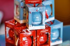 Arezzo Città del Natale: opportunità per gli operatori, di acquistare le palline promozionali