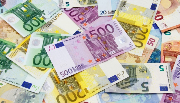 Prezzi: Confesercenti, con corsa inflazione e caro bollette oltre -1.300 euro di consumi a famiglia