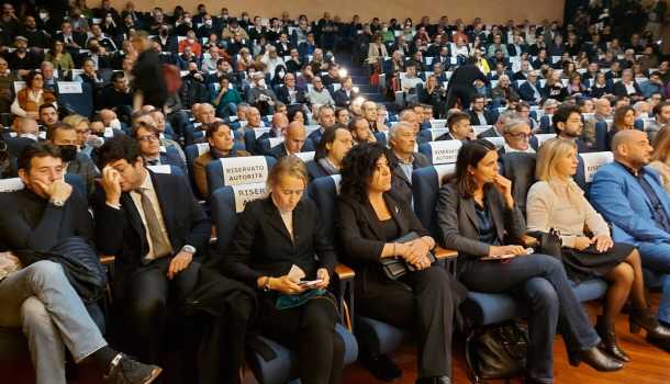 L’APPELLO UNITARIO AI PARLAMENTARI TOSCANI: “SALVATE LE PICCOLE IMPRESE”