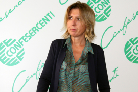 FRENATA SUI SALDI NEL “DDL CONCORRENZA”: CONFESERCENTI, BENE MIMIT SU RIMOZIONE INTERVENTO SUI SALDI