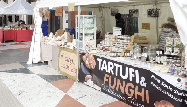 TORNA AD AREZZO TARTUFI D’ETRURIA