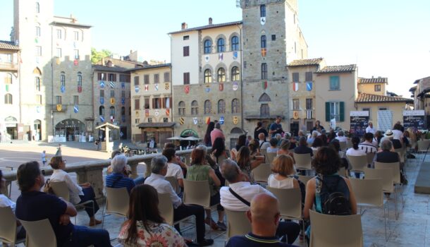 AREZZO MOONLIGHT FESTIVAL: SOLD OUT PER INGROIA E BORGHI