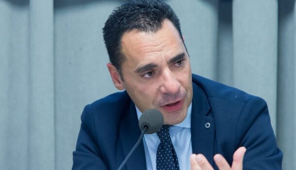 Maltempo: Gronchi (Confesercenti), “Vicinanza concreta a imprese e territori colpiti: plafond immediato da 2,5 milioni. Finanziamenti agevolati fino a 25.000 euro”