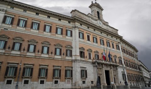 Trasporto pubblico non di linea: Assoviaggi Confesercenti in audizione alla Camera, serve una riforma equilibrata. No a misure che limitano la mobilità di cittadini e turisti