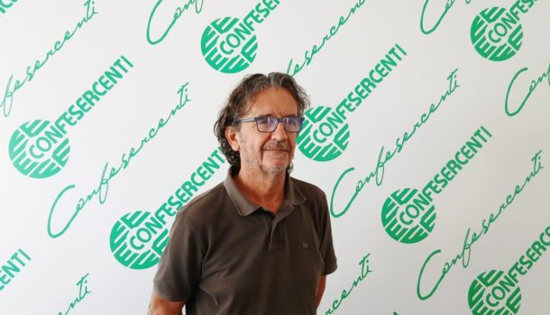 FIARC-AREZZO: “PER GLI AGENTI DI COMMERCIO L’AUTO È L’UFFICIO MA IL CARBURANTE SVUOTA IL BILANCIO”
