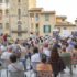 AREZZO MOONLIGHT FESTIVAL: TERRAZZO DI FRATERNITA PIENO DI LETTORI