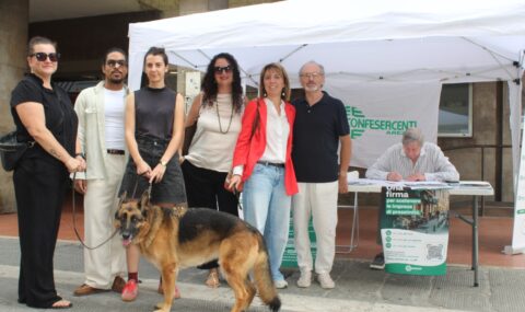 I CONTI IN PIAZZA: “SONO SPARITI 607 NEGOZI” IN PROVINCIA DI AREZZO